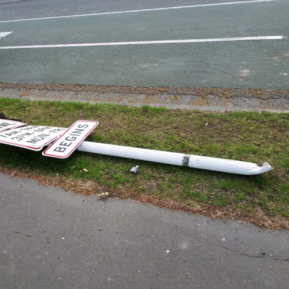 The photograph attached to this roading/streets report