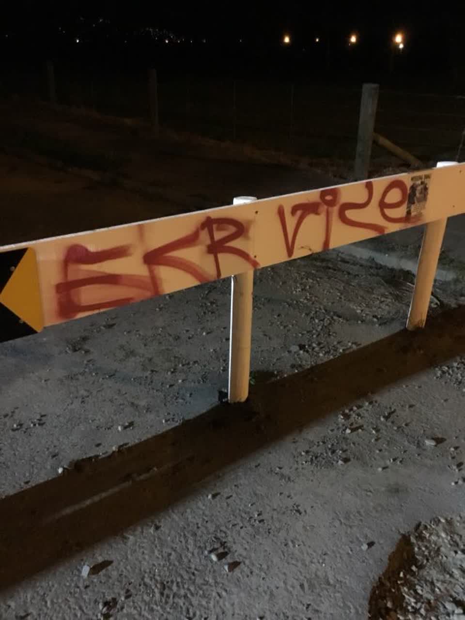 The photograph attached to this graffiti report
