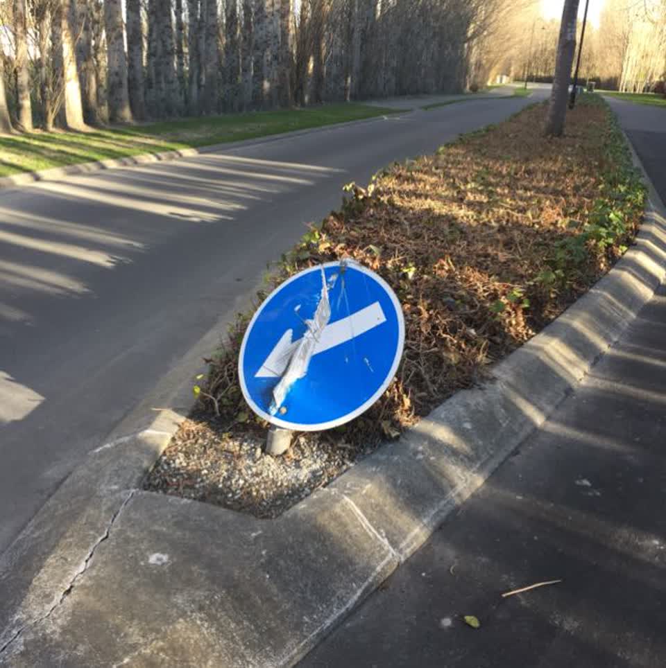 The photograph attached to this roading/streets report