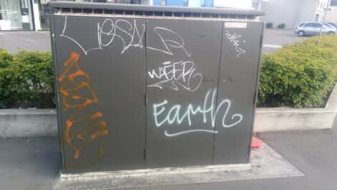 Graffiti, a report photo
