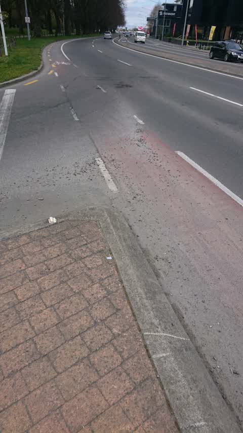 Roading/Streets, a report photo
