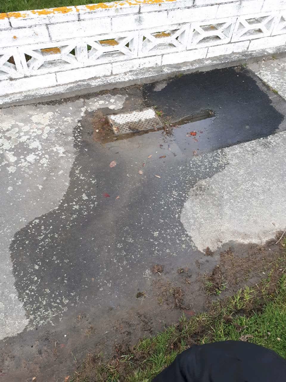 The photograph attached to this water supply report