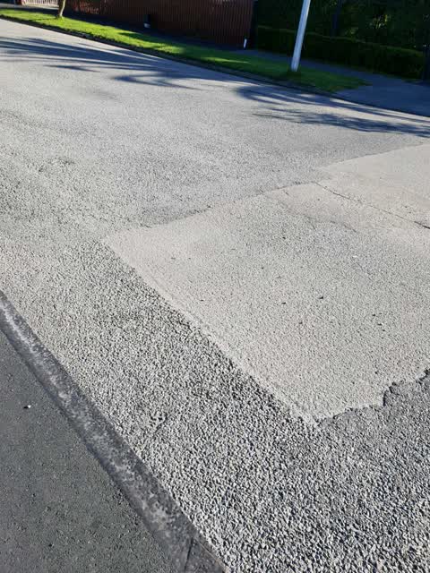 Roading/Streets, a report photo