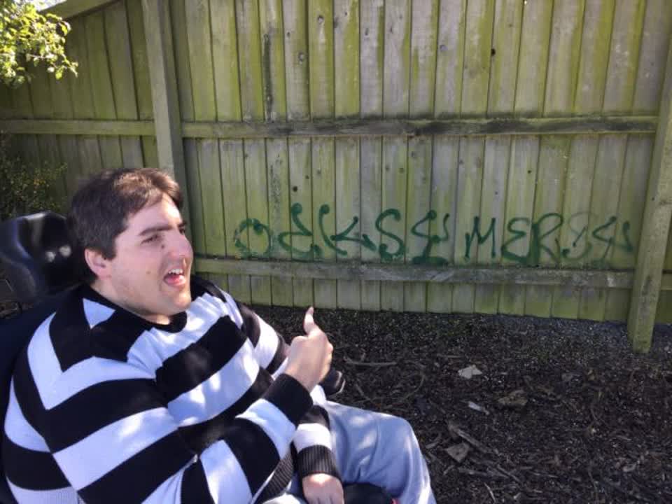 The photograph attached to this graffiti report