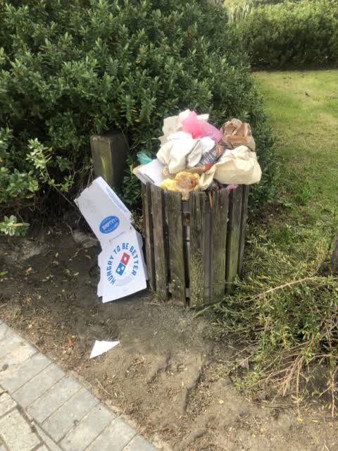 Rubbish/Recycling, a report photo
