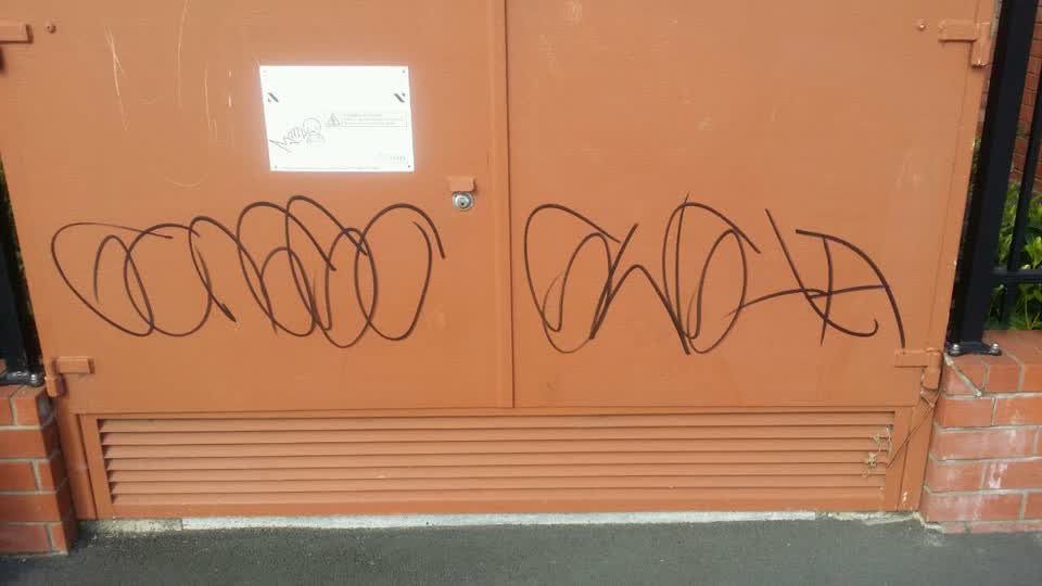 The photograph attached to this graffiti report