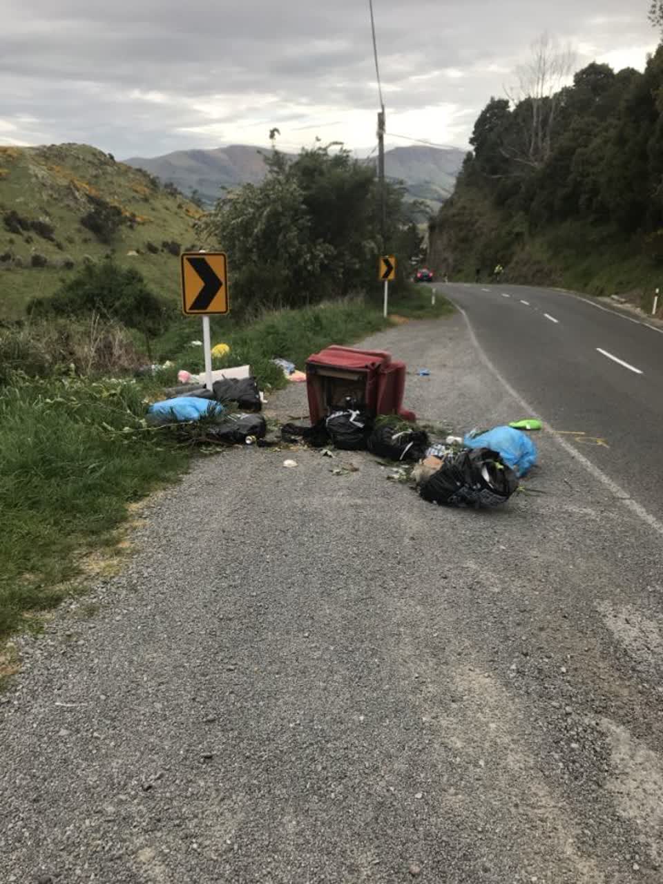 The photograph attached to this rubbish/recycling report