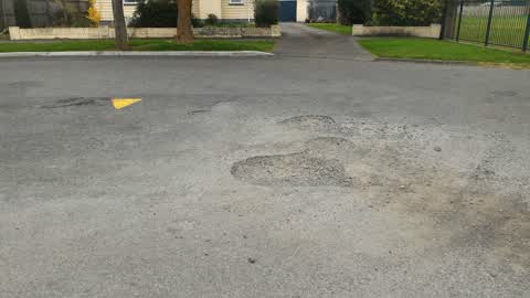 Roading/Streets, a report photo
