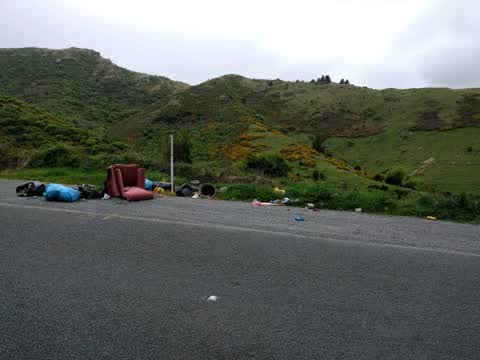 Rubbish/Recycling, a report photo