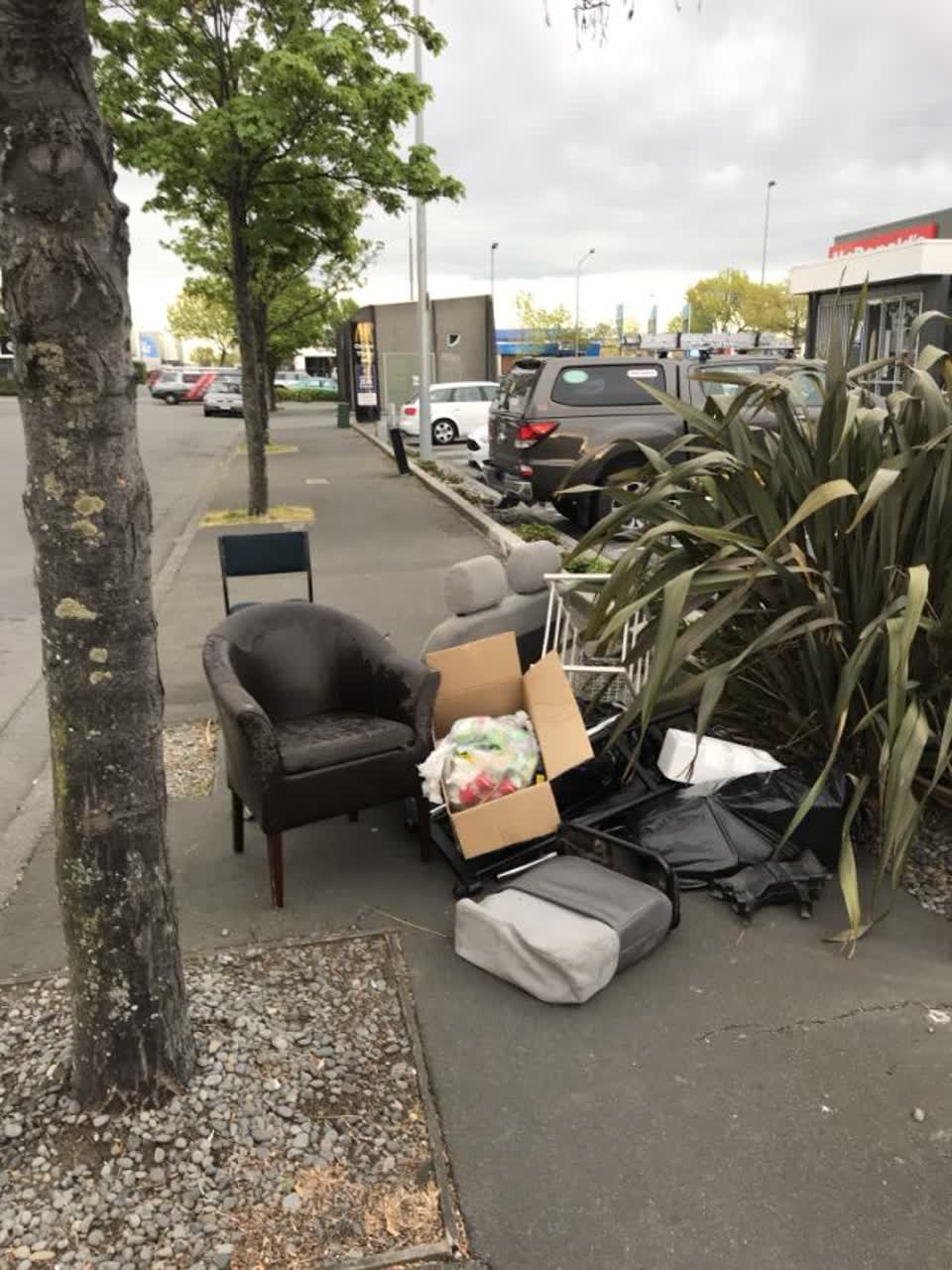 The photograph attached to this roading/streets report