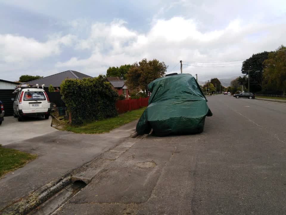 The photograph attached to this roading/streets report