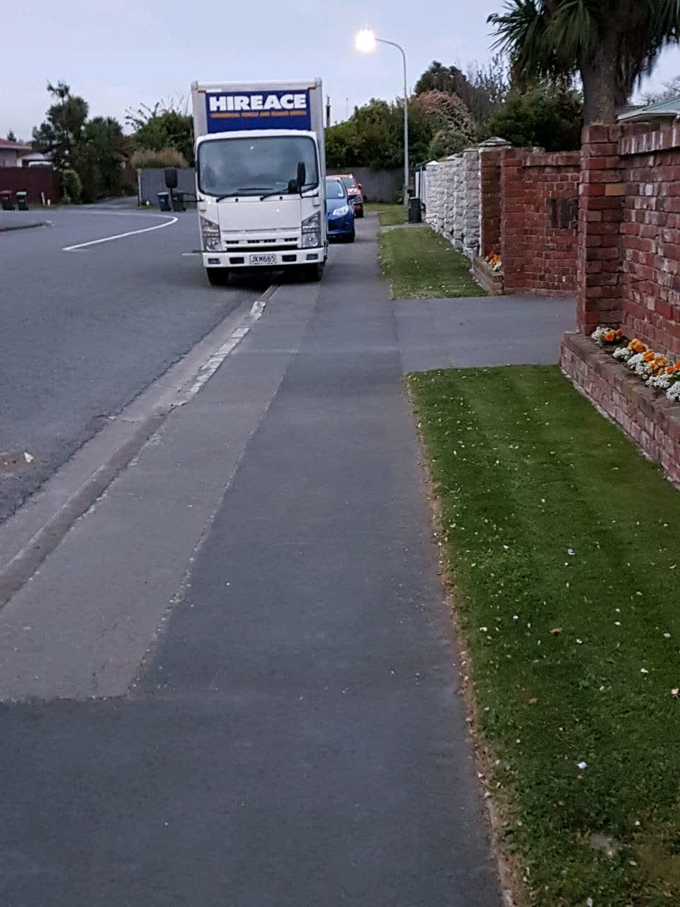 The photograph attached to this roading/streets report