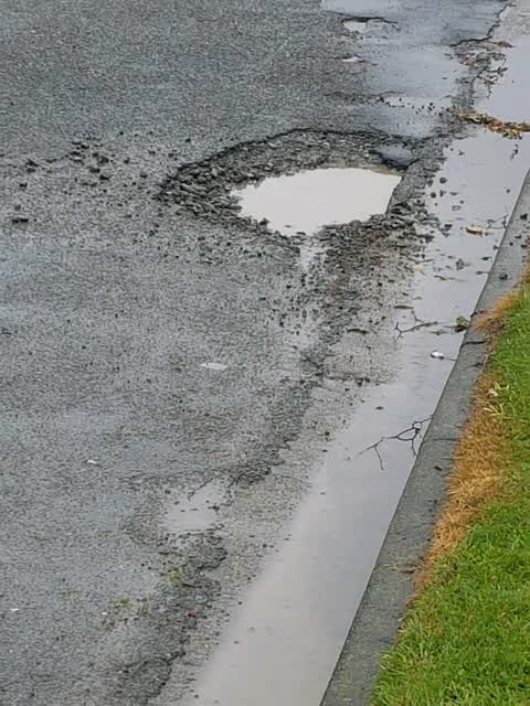 Roading/Streets, a report photo