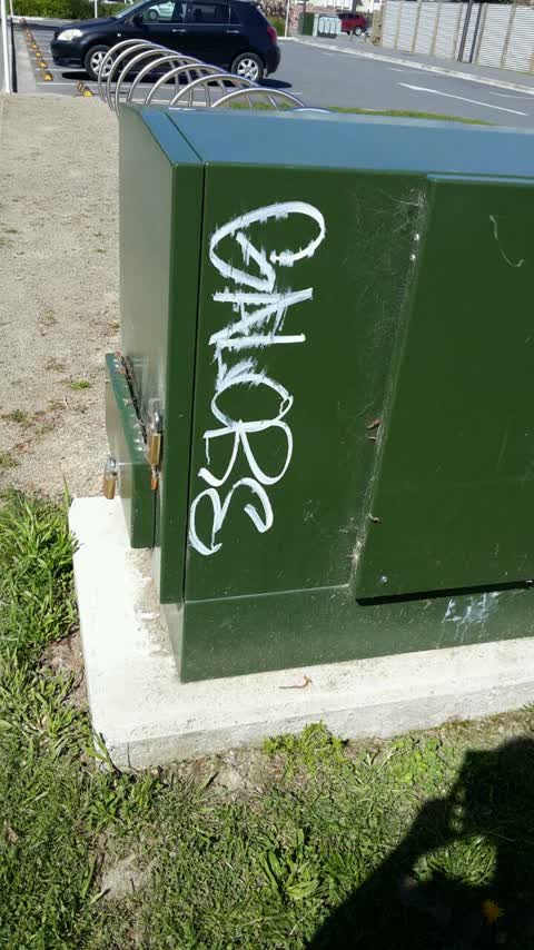 Graffiti, a report photo