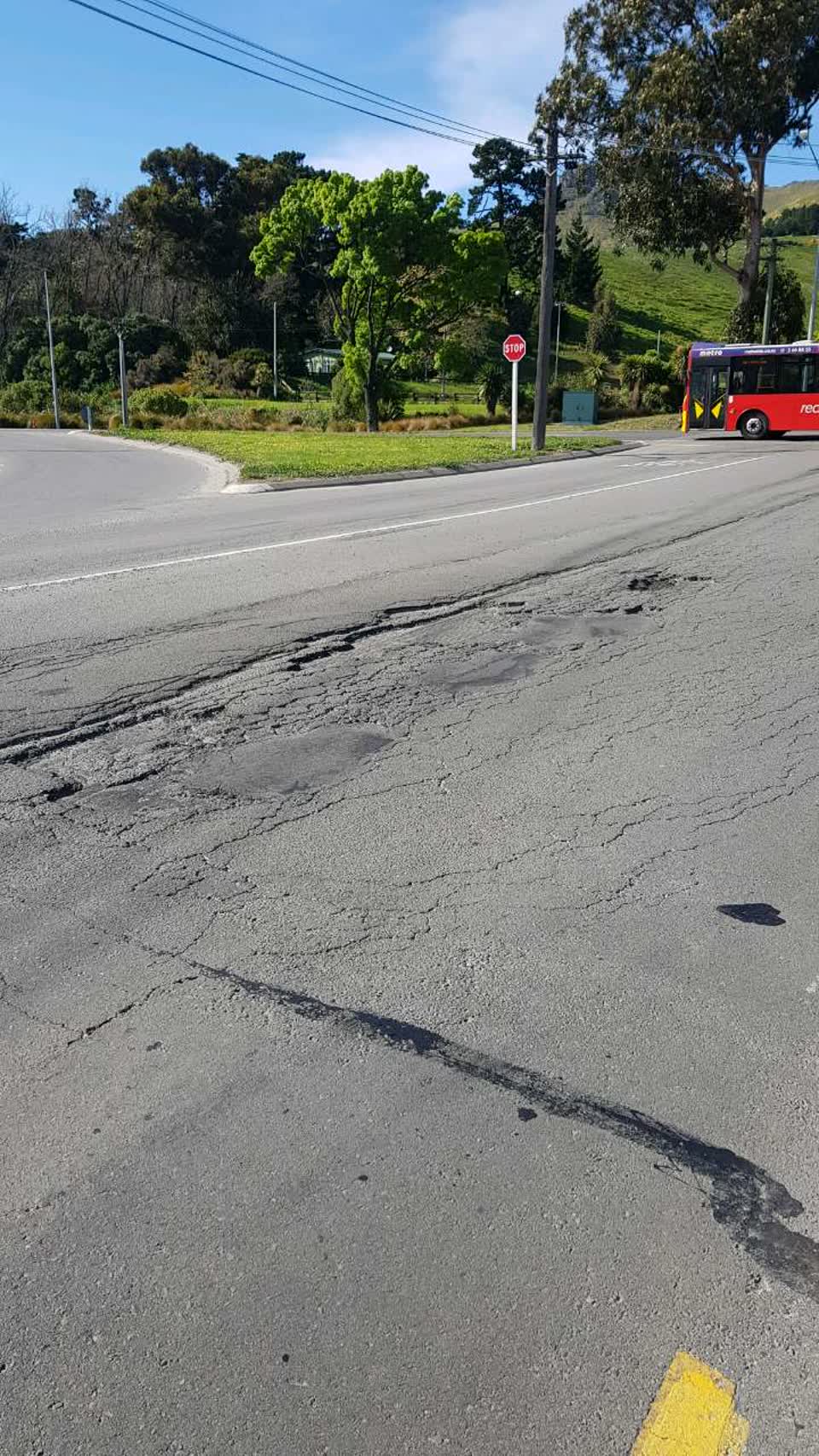 The photograph attached to this roading/streets report