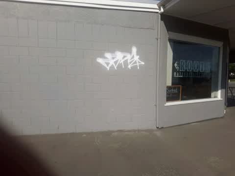 Graffiti, a report photo