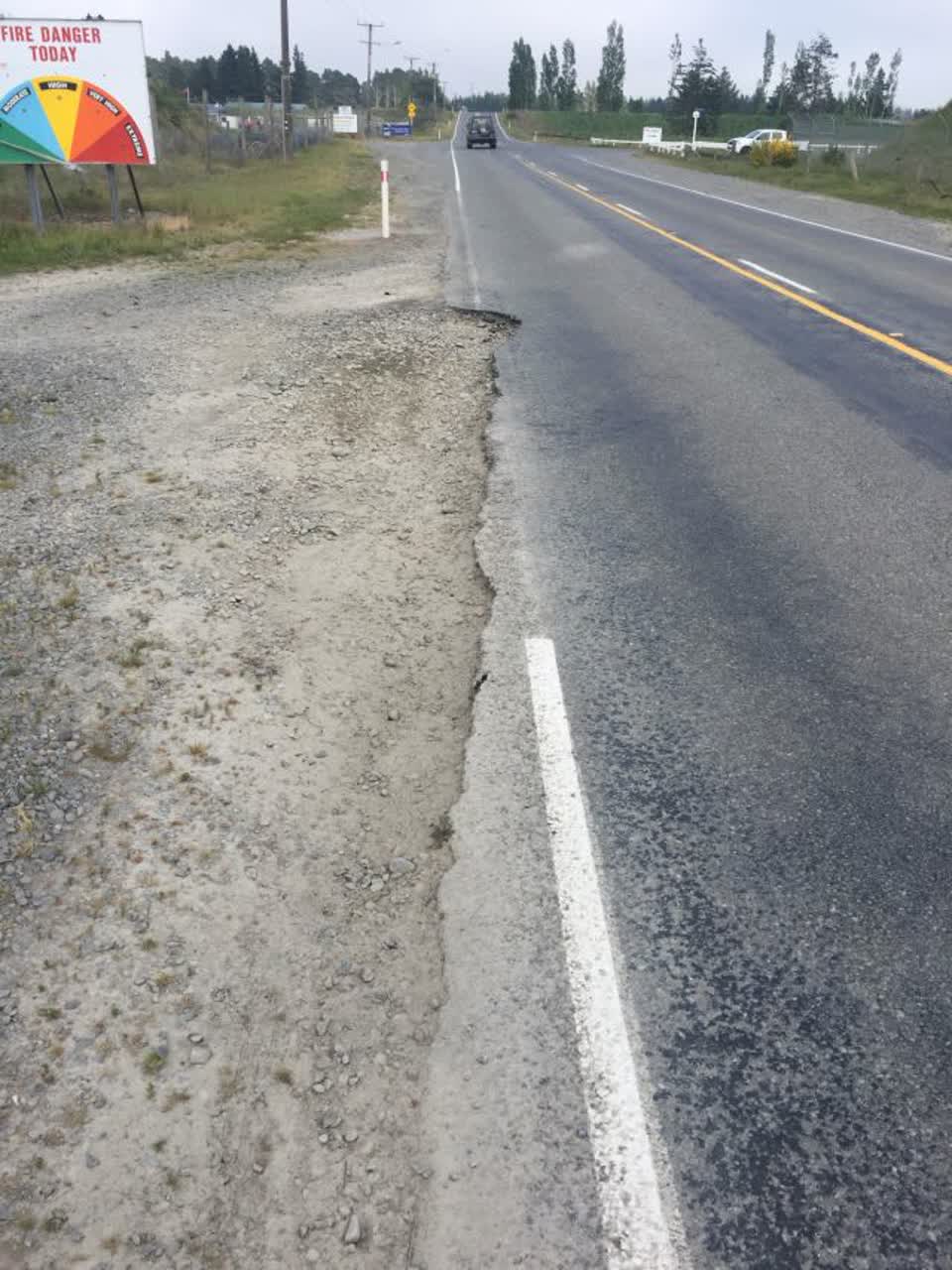 The photograph attached to this roading/streets report