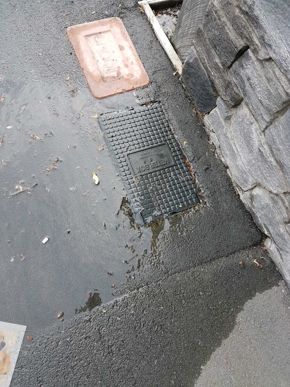 The photograph attached to this water supply report