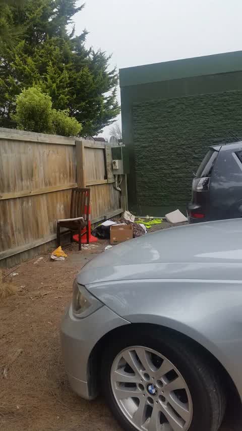 Rubbish/Recycling, a report photo