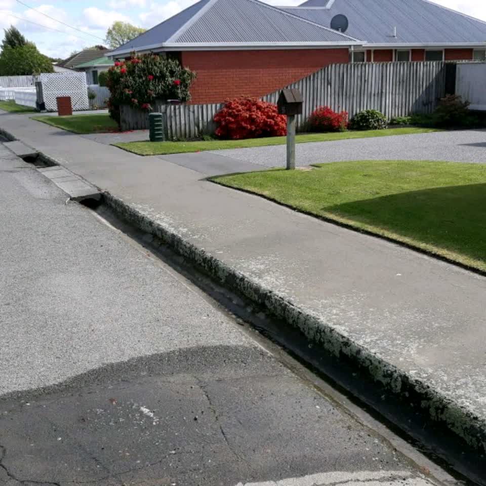 The photograph attached to this water supply report