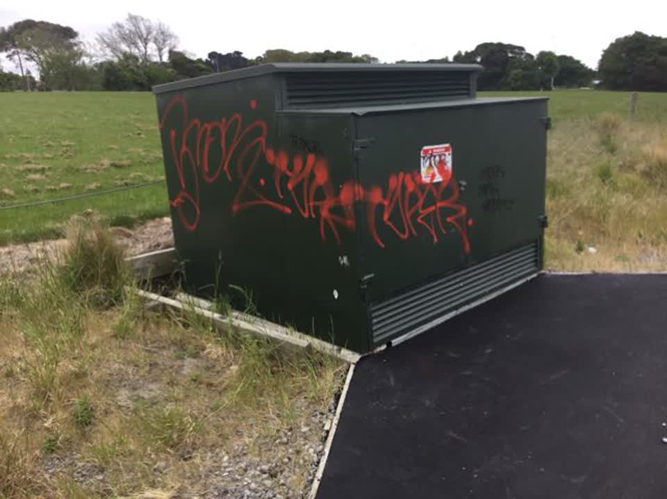 The photograph attached to this graffiti report