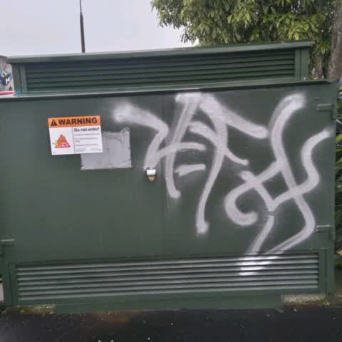 Graffiti, a report photo