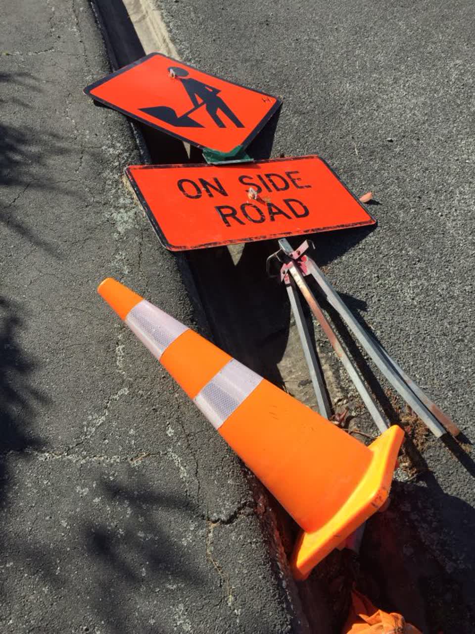 The photograph attached to this roading/streets report