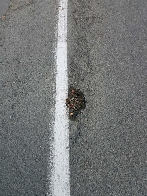 Roading/Streets, a report photo