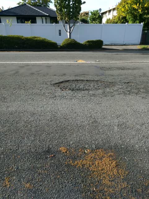 Roading/Streets, a report photo