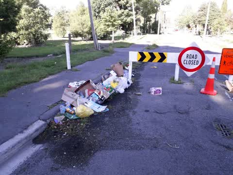 Rubbish/Recycling, a report photo