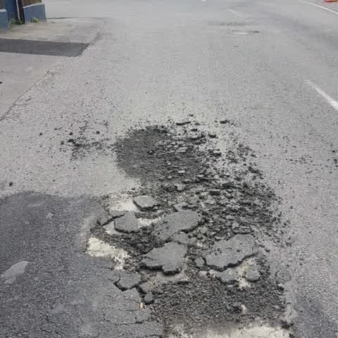 Roading/Streets, a report photo