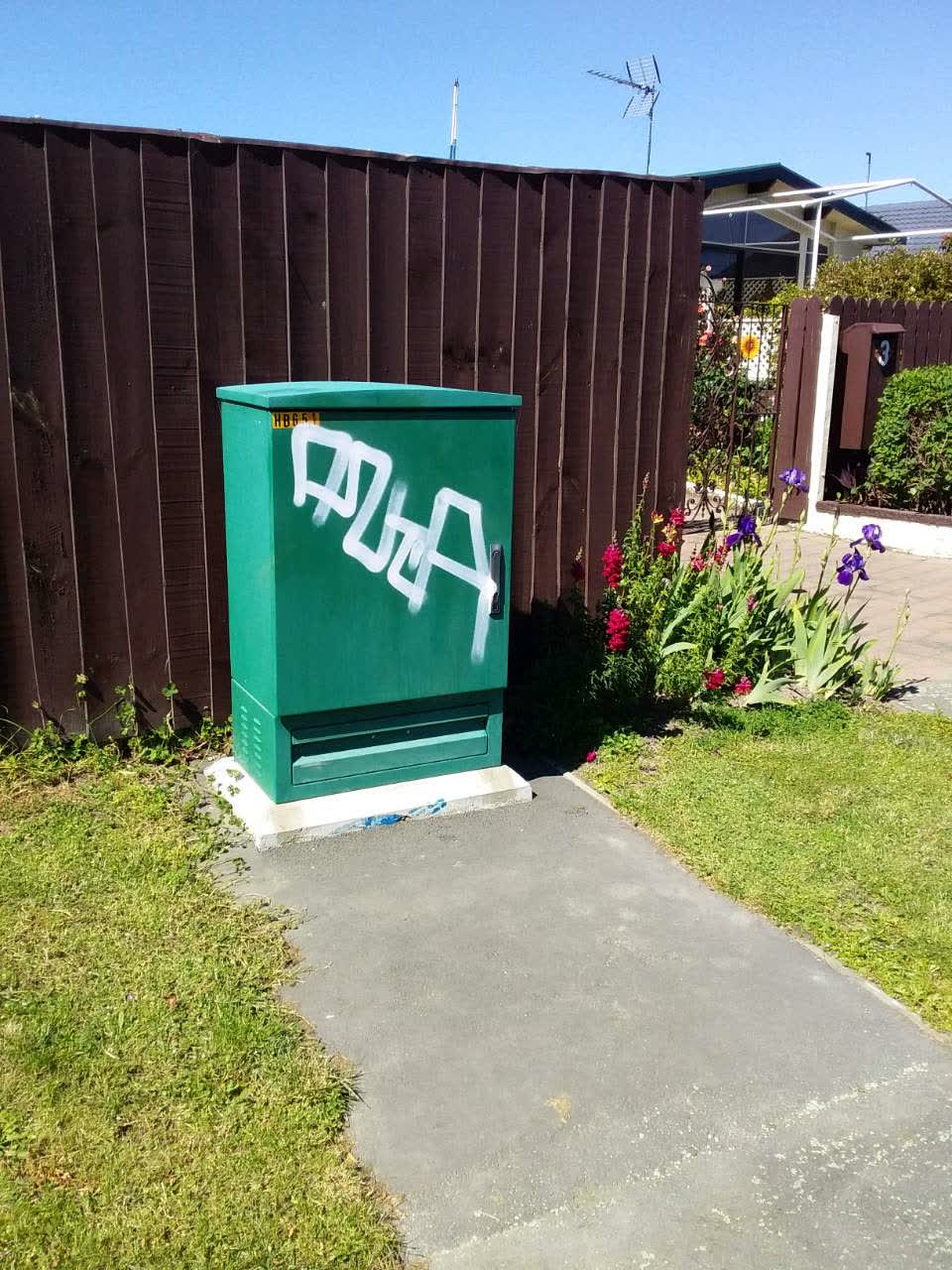 The photograph attached to this graffiti report