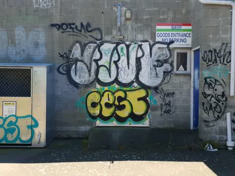 Graffiti, a report photo
