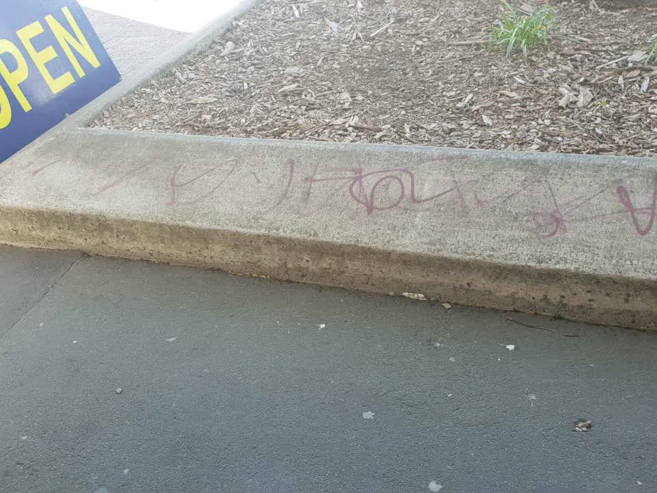 The photograph attached to this graffiti report