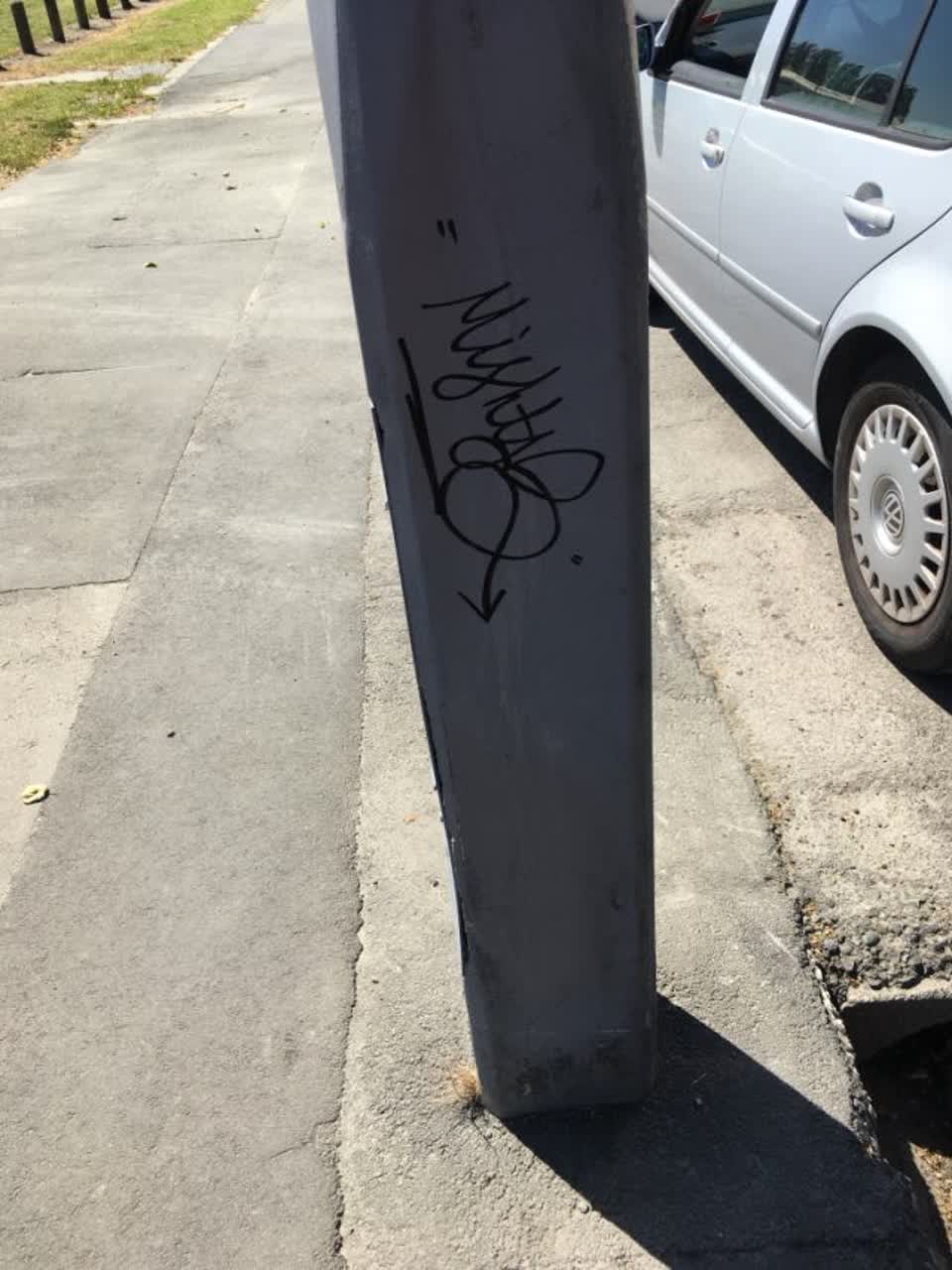 The photograph attached to this graffiti report