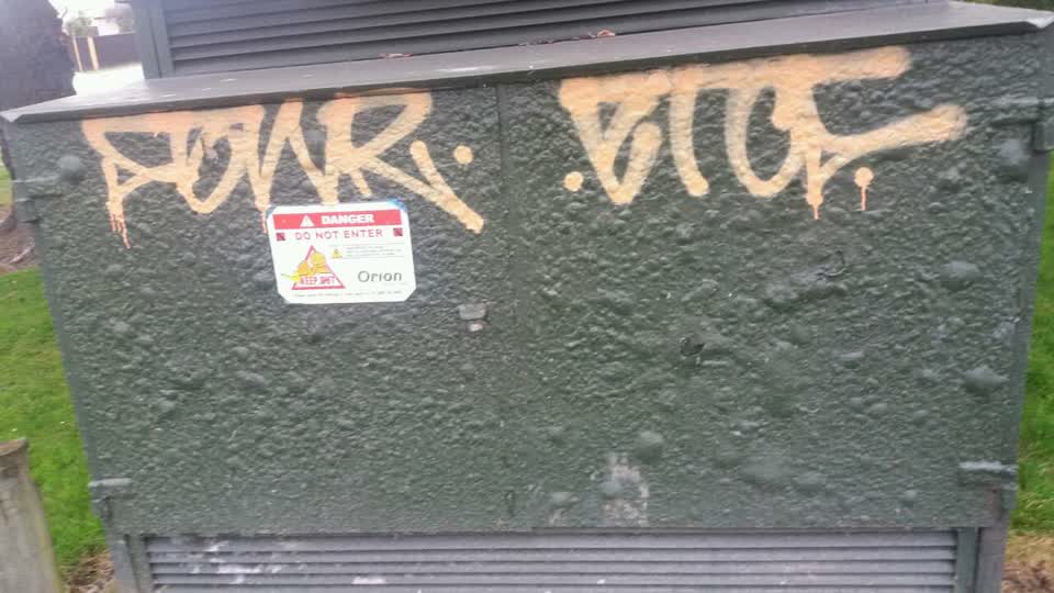 The photograph attached to this graffiti report