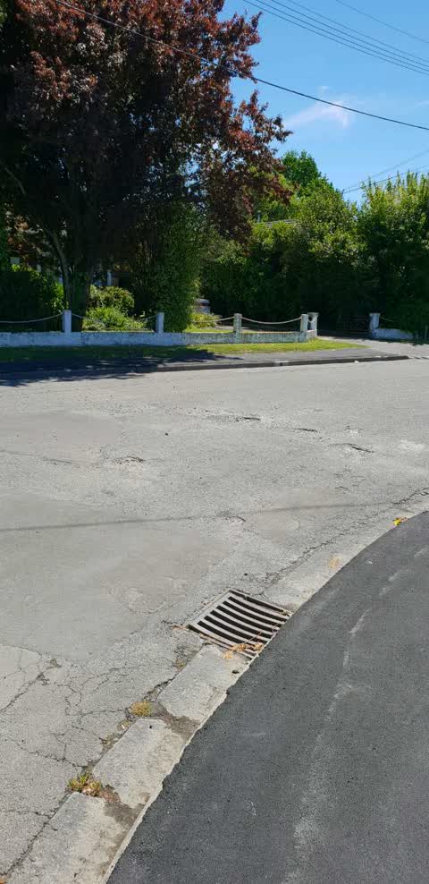 Roading/Streets, a report photo