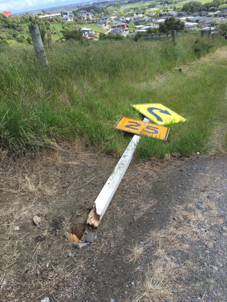 The photograph attached to this roading/streets report