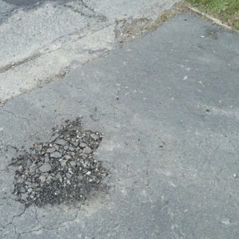Roading/Streets, a report photo