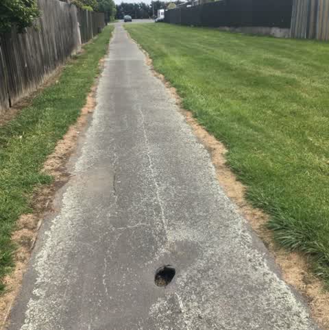 Roading/Streets, a report photo