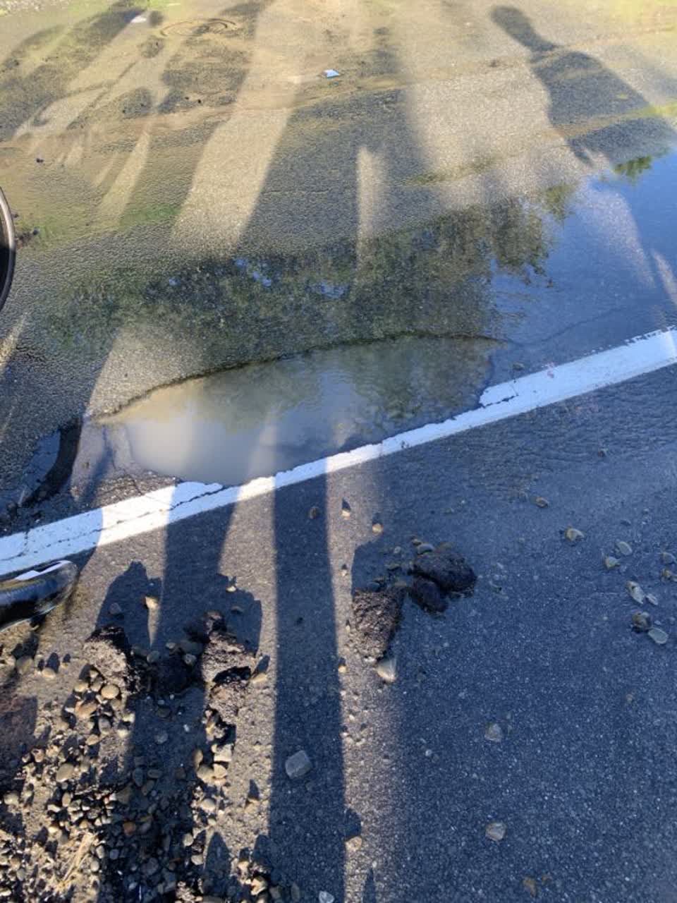 The photograph attached to this roading/streets report
