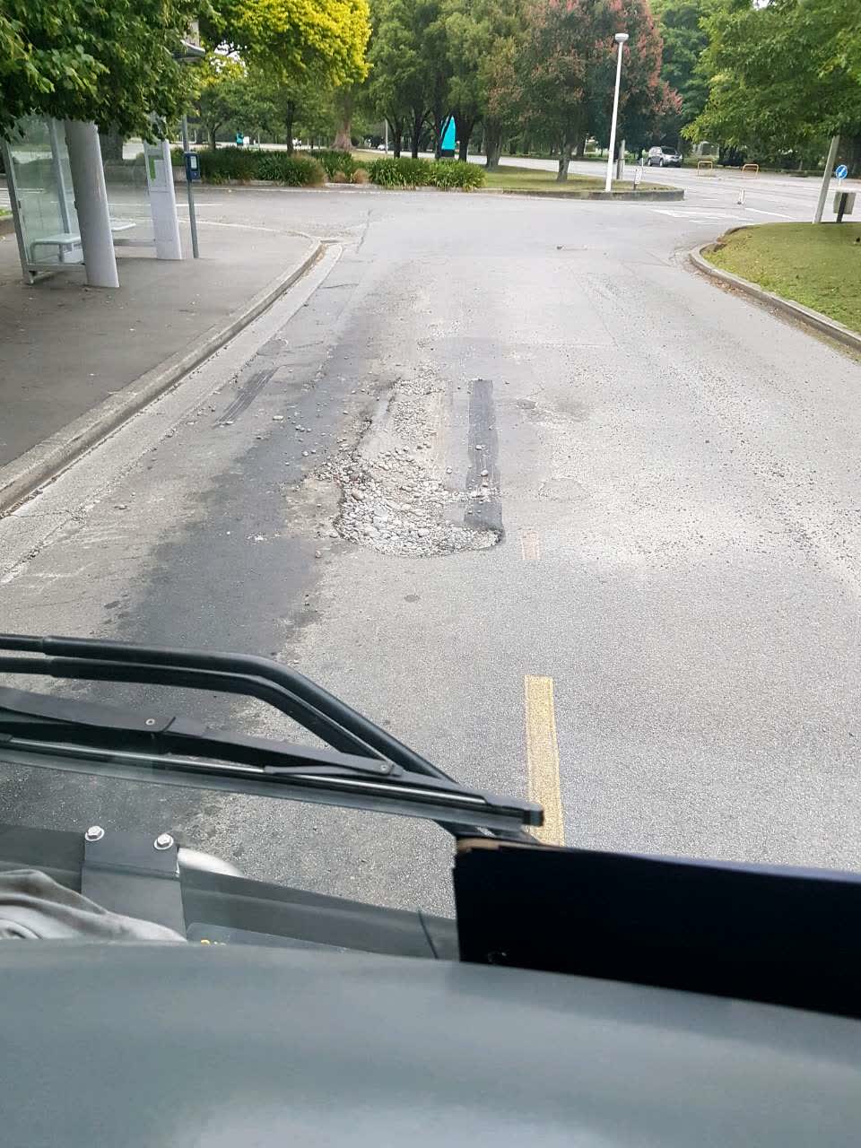 The photograph attached to this roading/streets report
