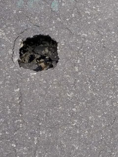 Roading/Streets, a report photo