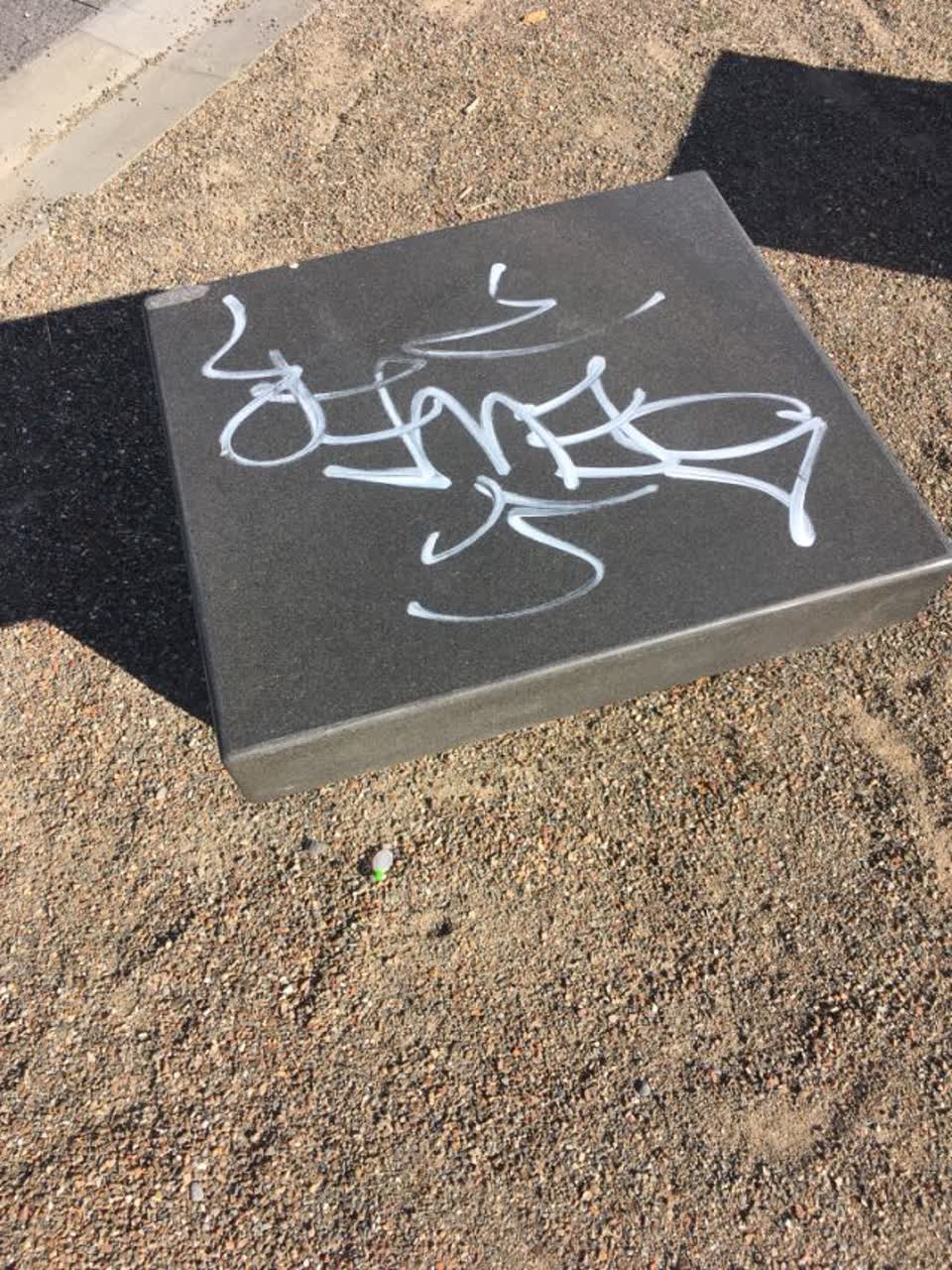 The photograph attached to this graffiti report