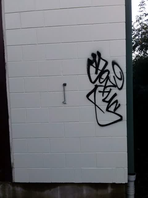 Graffiti, a report photo