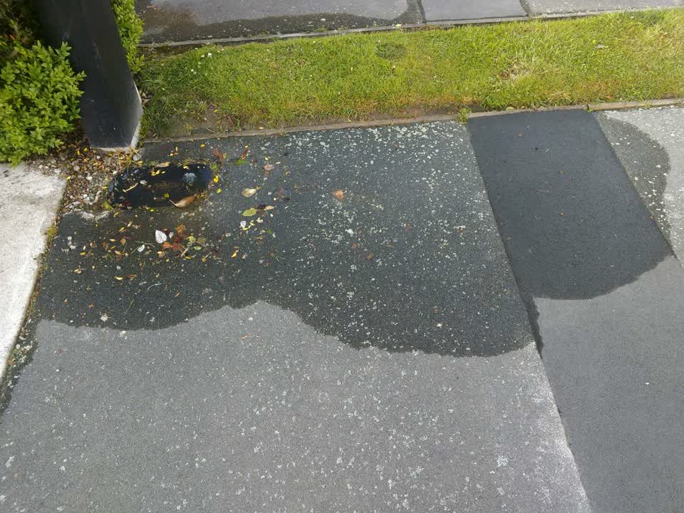 The photograph attached to this water supply report