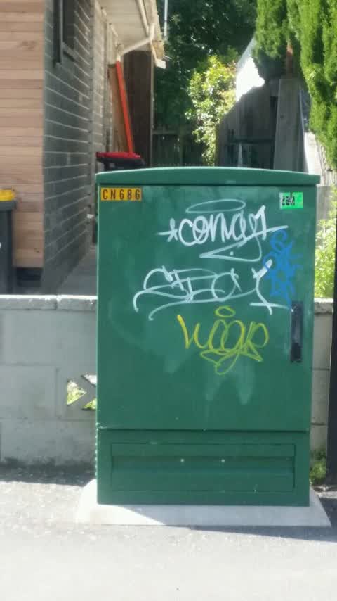 Graffiti, a report photo