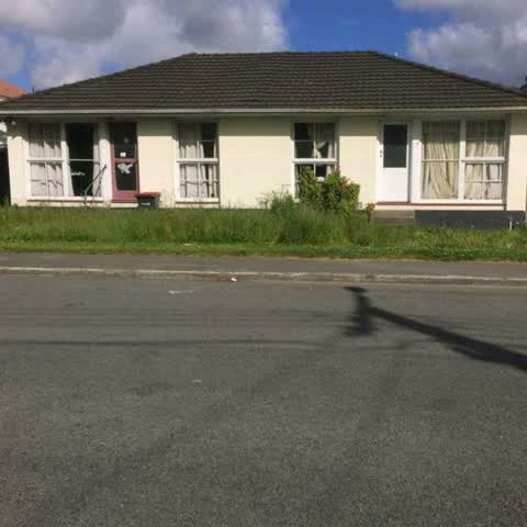 Roading/Streets, a report photo