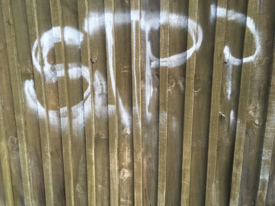 The photograph attached to this graffiti report