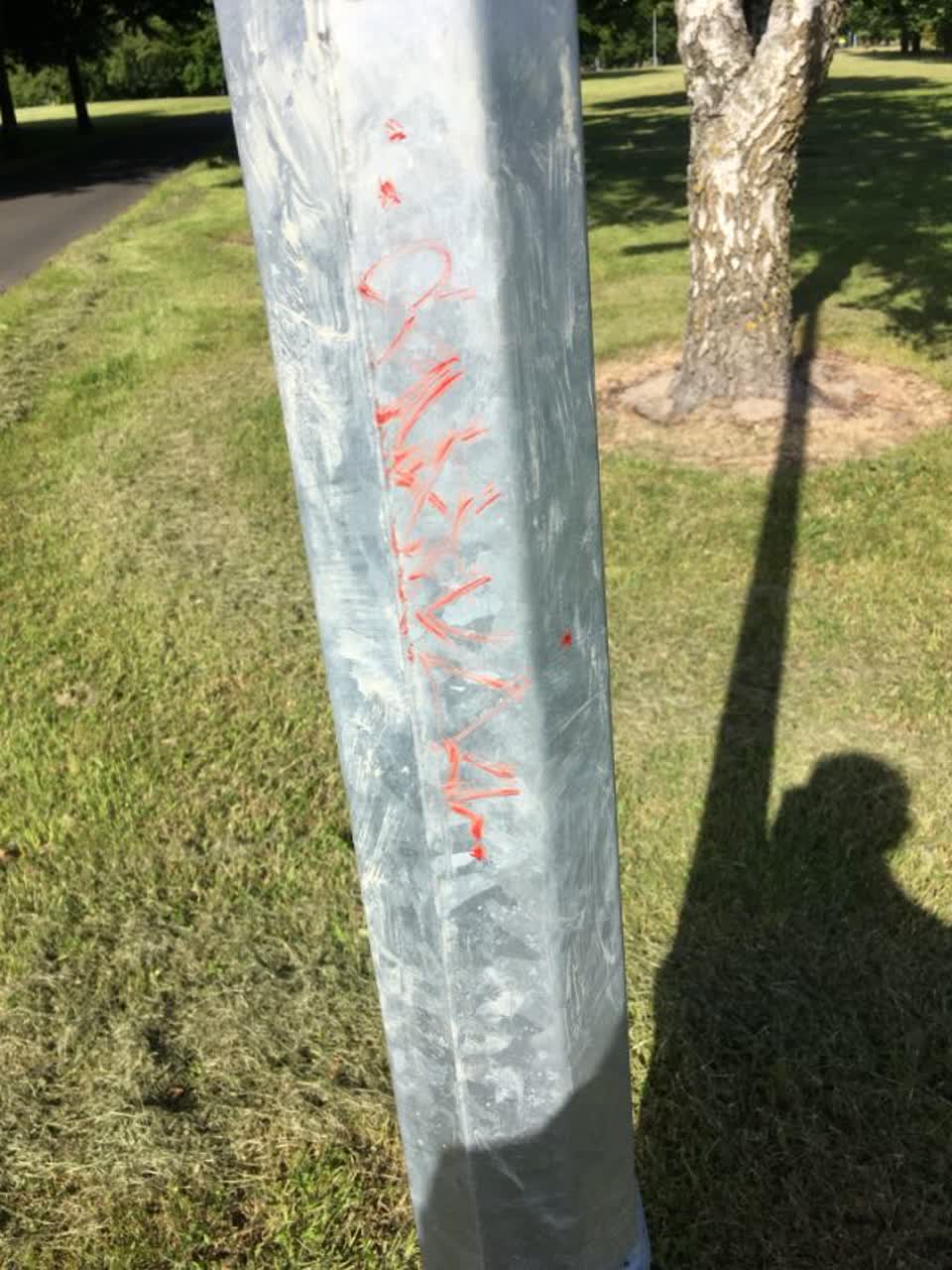 The photograph attached to this graffiti report